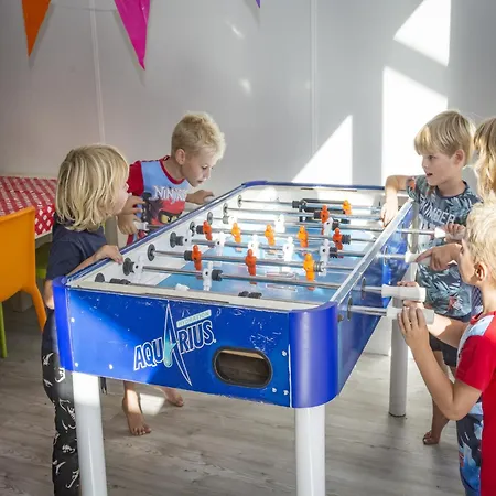 Modernly Furnished In The Heart Of Texel Chalet