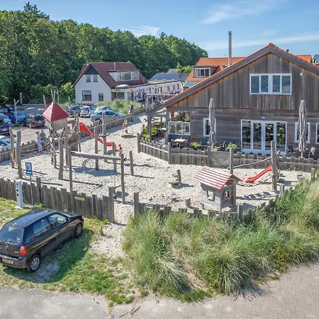 Modernly Furnished In The Heart Of Texel Chalet *